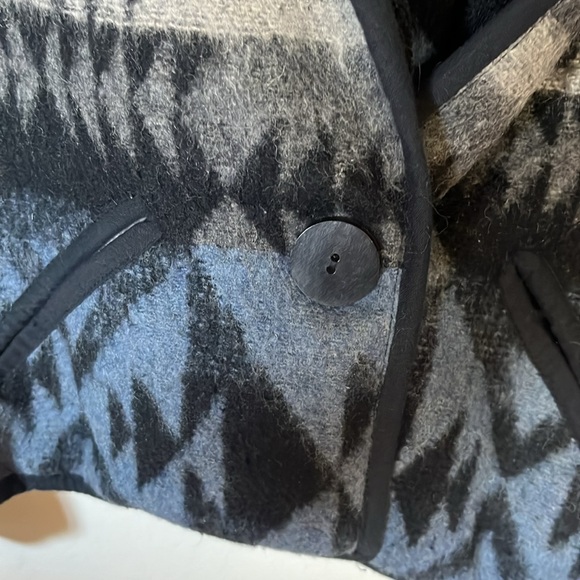 WOOL BLEND SIZE MED SOUTHWEST PATTERN JACKET - Picture 3 of 8